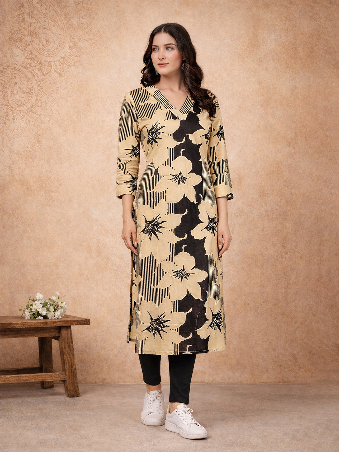 Black Floral Printed Kurti